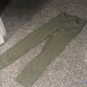 Lululemon Olive Green Women's Pants